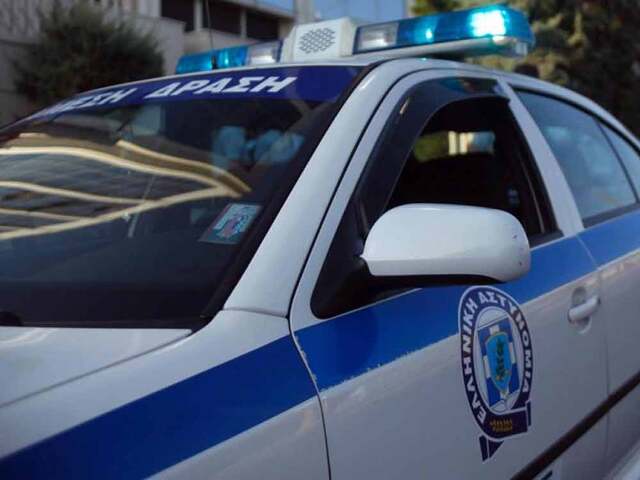 Θεσσαλονίκη: Σοβαρή καταγγελία για ανήλικες - 12χρονη έσβησε τσιγάρο στο στήθος 13χρονης